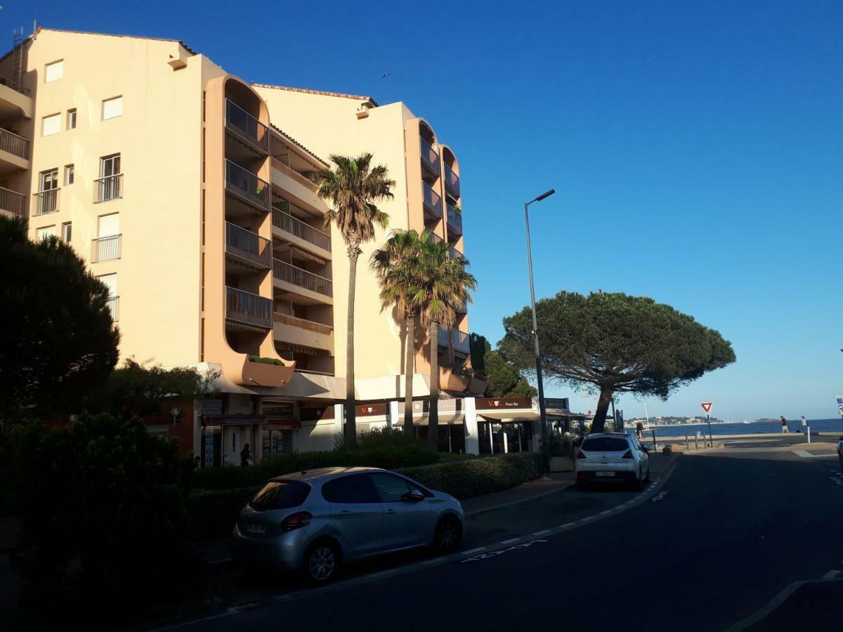 Jujuceline83 Apartment Frejus Luaran gambar